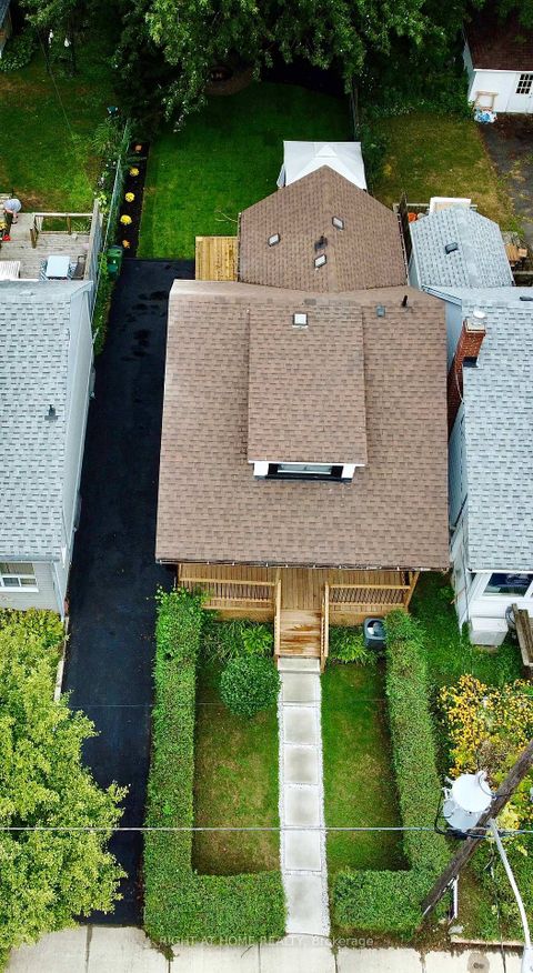 Photo 49 at 32 Brenton Street, Crescent Town, Toronto