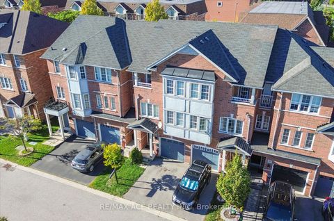 Photo 3 at 83 Huxtable Lane, Rouge E11, Toronto