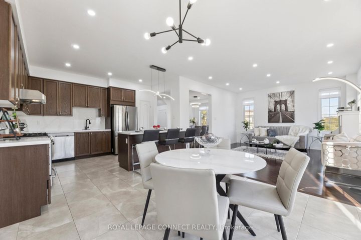 Photo 3 at 153 Windfields Farm Drive, Windfields, Oshawa