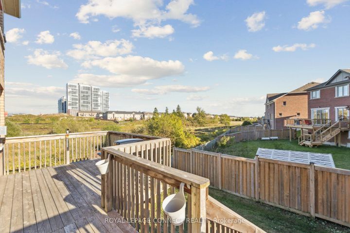 Photo 31 at 153 Windfields Farm Drive, Windfields, Oshawa