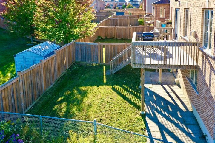 Photo 32 at 153 Windfields Farm Drive, Windfields, Oshawa
