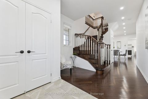 Photo 11 at 153 Windfields Farm Drive, Windfields, Oshawa