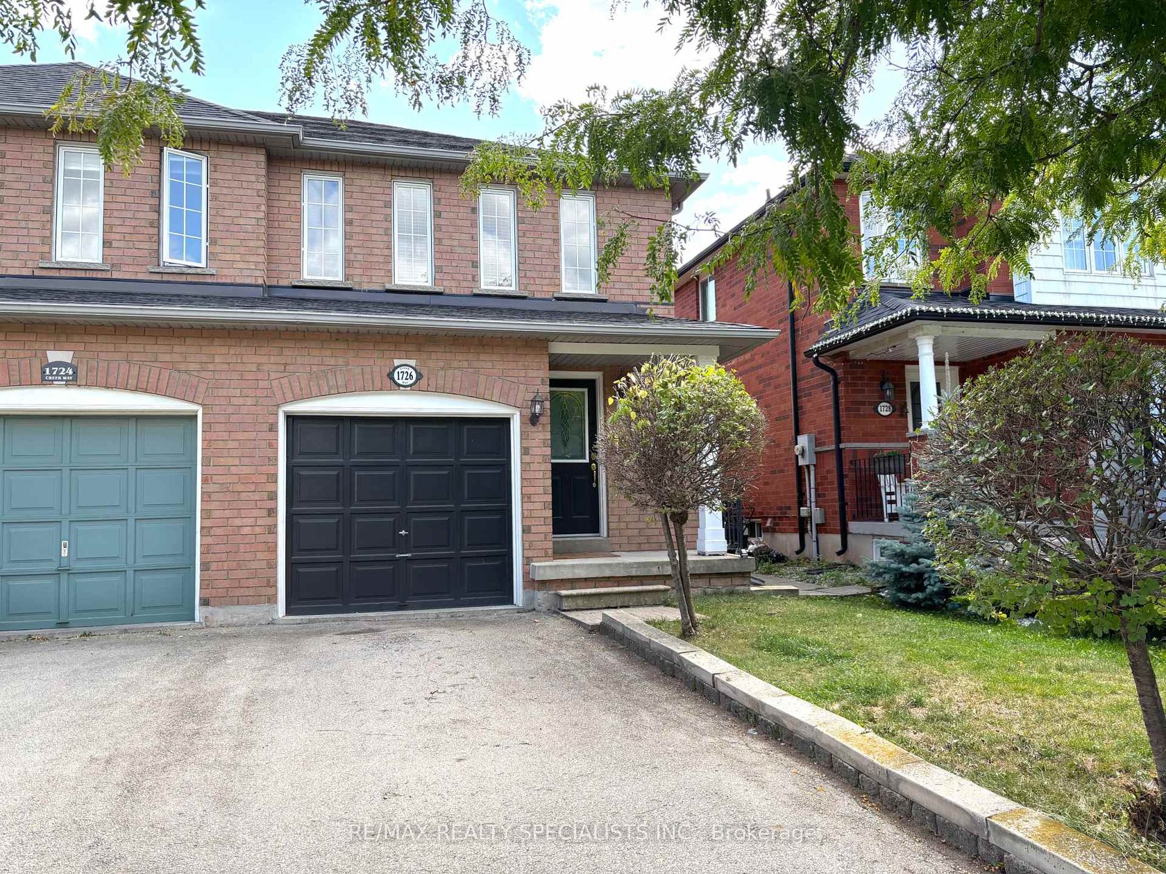 1726 Creek Way, Uptown, Burlington 