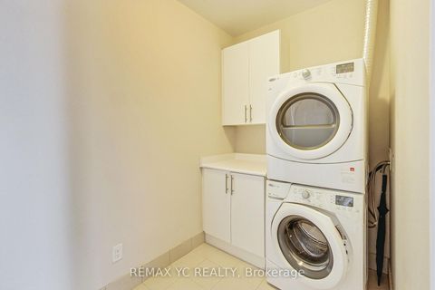 Photo 18 at PH4 - 2 Anndale Drive, Willowdale East, Toronto