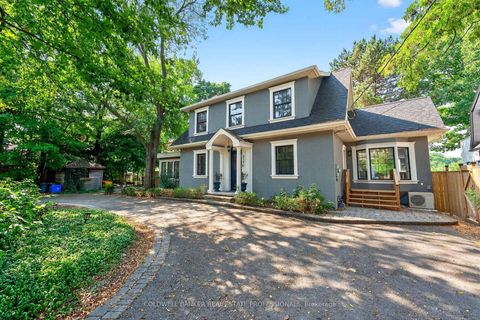 Photo 19 at 416 Trafalgar Road, OO Old Oakville, Oakville