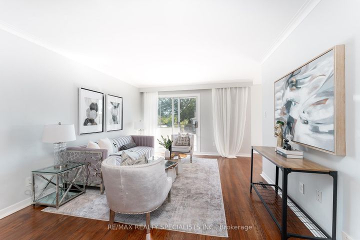 Photo 6 at 3560 Haven Glenn, Applewood, Mississauga