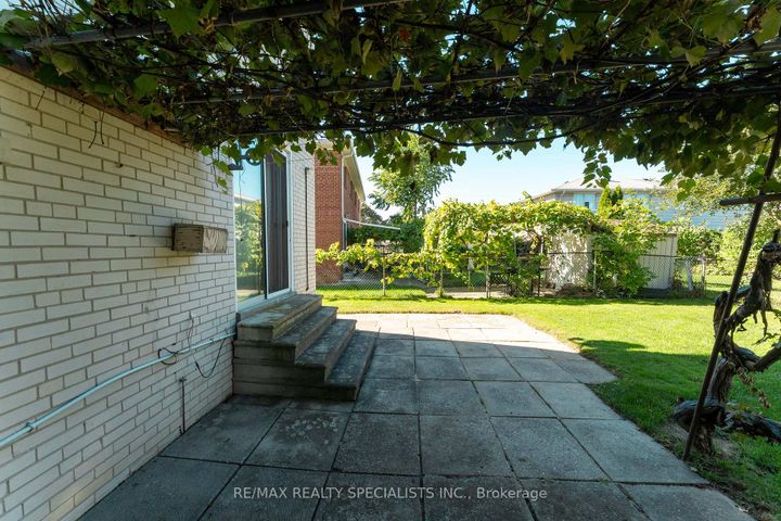 Photo 39 at 3560 Haven Glenn, Applewood, Mississauga