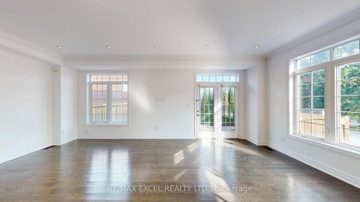 Photo 8 at 103 Living Crescent, Victoria Square, Markham
