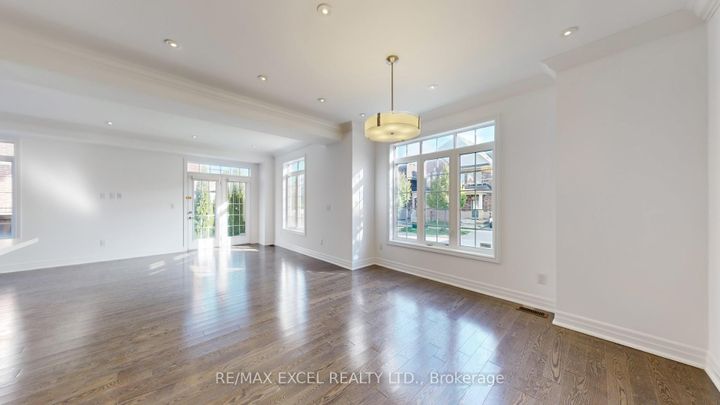 Photo 10 at 103 Living Crescent, Victoria Square, Markham