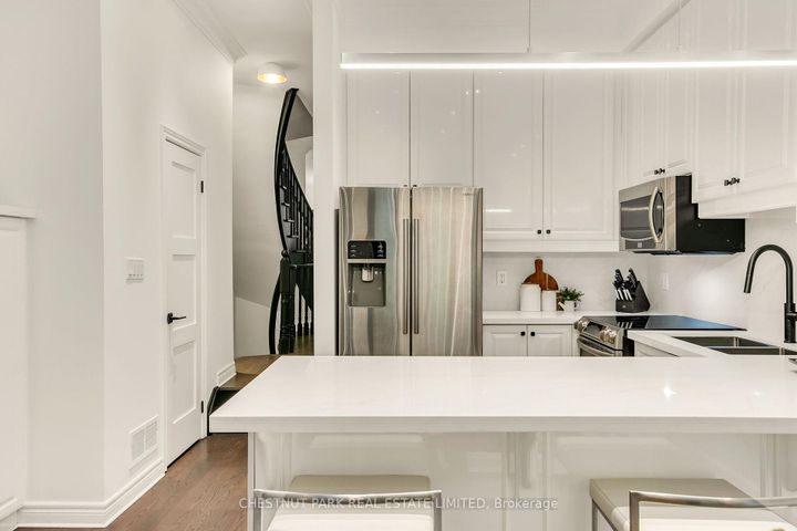 Photo 16 at 108 Pleasant Boulevard, Moore Park, Toronto