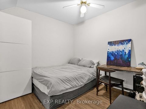 Photo 20 at 260 Shaw Street, Bellwoods, Toronto