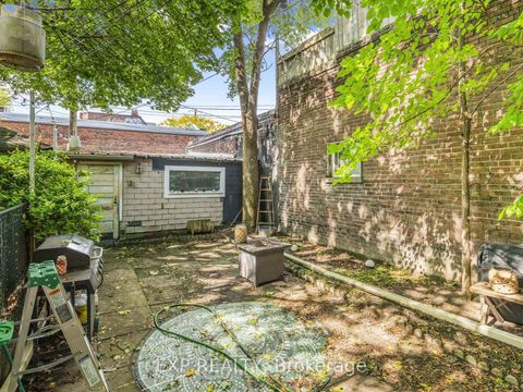 Photo 28 at 260 Shaw Street, Bellwoods, Toronto