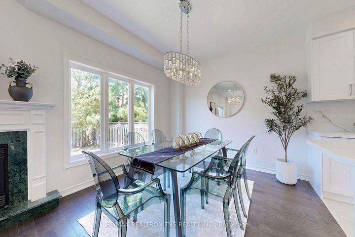 Photo 8 at 28 Golden Oak Avenue, Rouge Woods, Richmond Hill