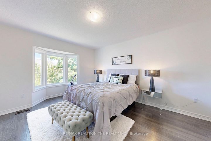 Photo 25 at 28 Golden Oak Avenue, Rouge Woods, Richmond Hill