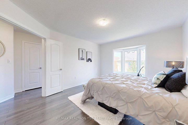 Photo 27 at 28 Golden Oak Avenue, Rouge Woods, Richmond Hill