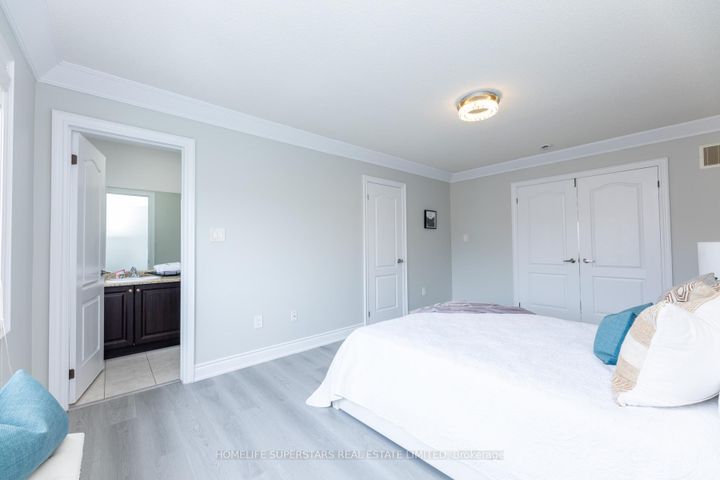 Photo 18 at 16 Brussels Avenue, Wellington, Brampton