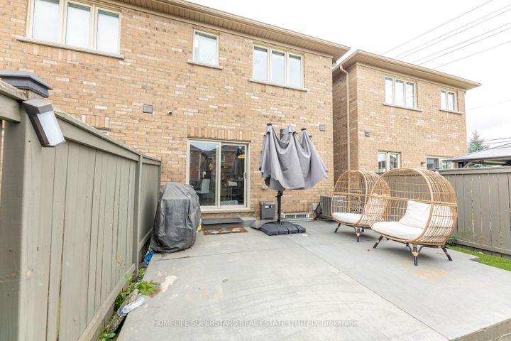 Photo 32 at 16 Brussels Avenue, Wellington, Brampton