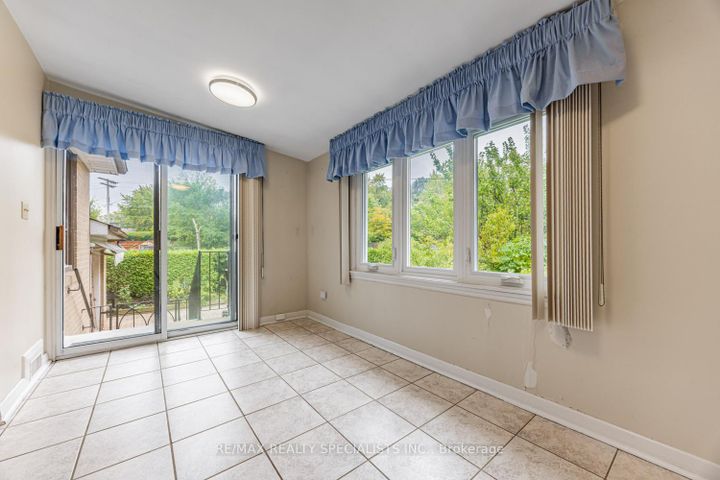 Photo 13 at 8 Charnwood Road, Don Mills, Toronto