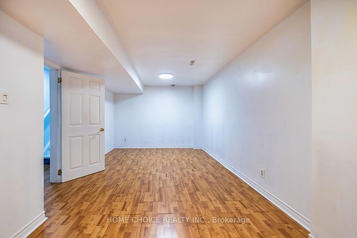 Photo 19 at 674 Brasswinds Trail, Pinecrest, Oshawa