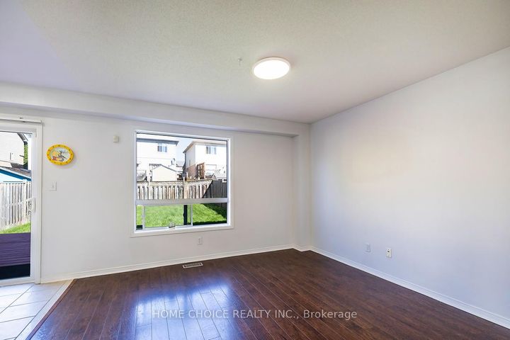 Photo 22 at 674 Brasswinds Trail, Pinecrest, Oshawa