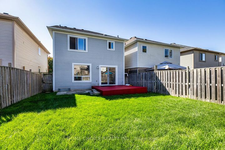 Photo 37 at 674 Brasswinds Trail, Pinecrest, Oshawa