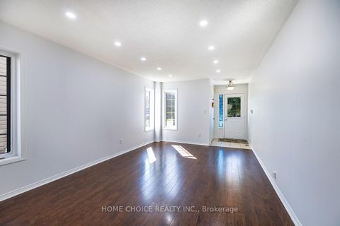 Photo 11 at 674 Brasswinds Trail, Pinecrest, Oshawa