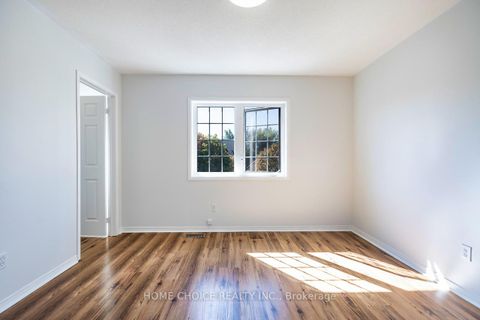 Photo 13 at 674 Brasswinds Trail, Pinecrest, Oshawa
