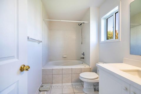 Photo 27 at 674 Brasswinds Trail, Pinecrest, Oshawa