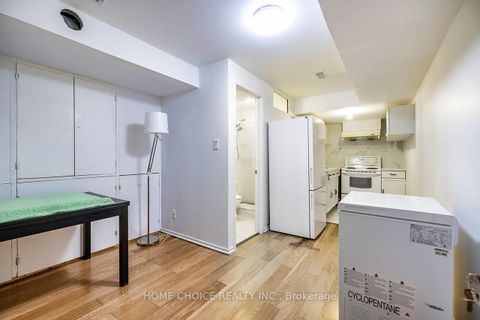 Photo 31 at 674 Brasswinds Trail, Pinecrest, Oshawa