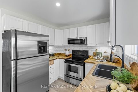 Photo 16 at 16 Carveth Crescent, Newcastle, Clarington
