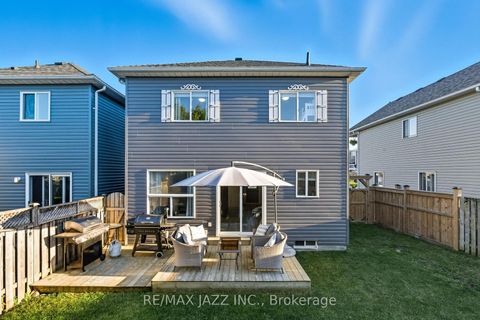 Photo 35 at 16 Carveth Crescent, Newcastle, Clarington