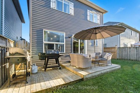 Photo 37 at 16 Carveth Crescent, Newcastle, Clarington