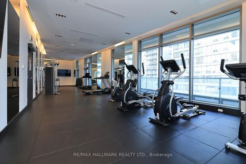 Photo 23 at 1011 - 2221 Yonge Street, Mount Pleasant West, Toronto