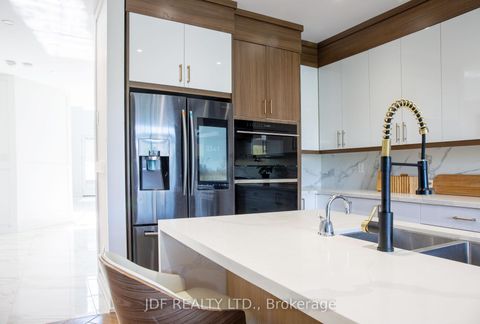 Photo 19 at 125 Cranbrook Crescent, Kleinburg, Vaughan