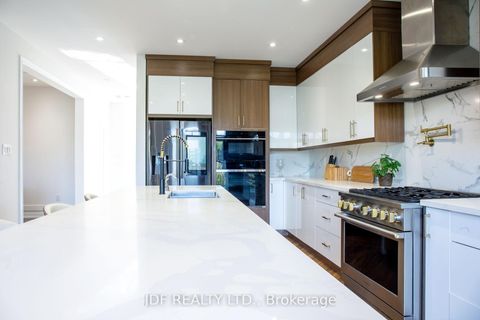 Photo 21 at 125 Cranbrook Crescent, Kleinburg, Vaughan