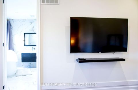 Photo 35 at 125 Cranbrook Crescent, Kleinburg, Vaughan