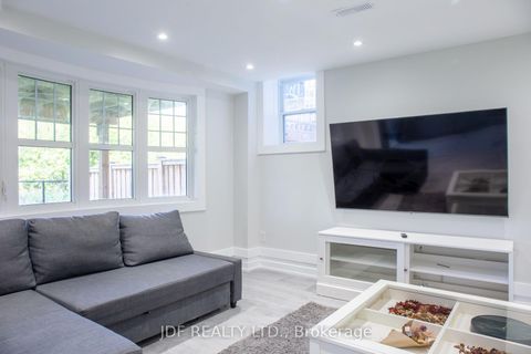 Photo 45 at 125 Cranbrook Crescent, Kleinburg, Vaughan