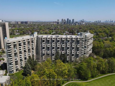 Photo 1 at F19 - 288 Mill Road, Markland Wood, Toronto