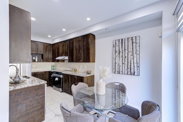 Photo 13 at 57 Sky Harbour Drive, Bram West, Brampton
