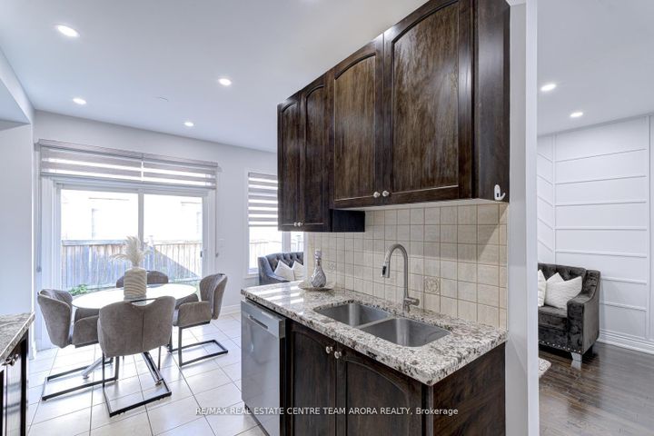 Photo 19 at 57 Sky Harbour Drive, Bram West, Brampton