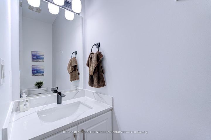Photo 20 at 57 Sky Harbour Drive, Bram West, Brampton