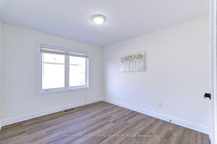 Photo 28 at 57 Sky Harbour Drive, Bram West, Brampton