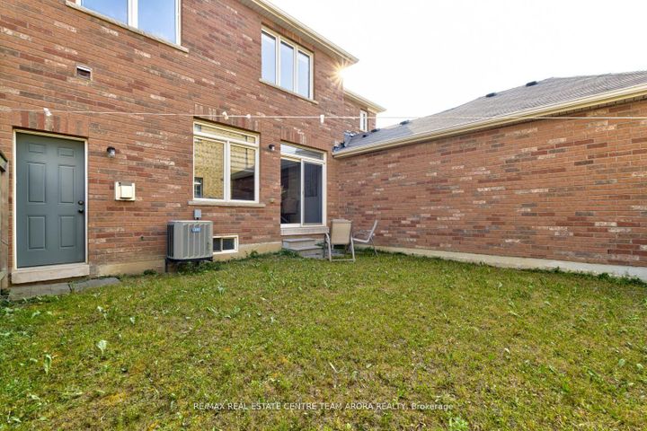 Photo 35 at 57 Sky Harbour Drive, Bram West, Brampton