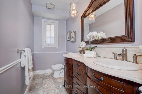 Photo 12 at 205 Pinewood Drive, Yorkhill, Vaughan