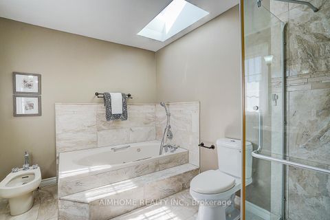 Photo 20 at 205 Pinewood Drive, Yorkhill, Vaughan