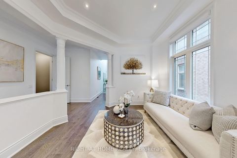 Photo 5 at 18 Condor Way, Kleinburg, Vaughan