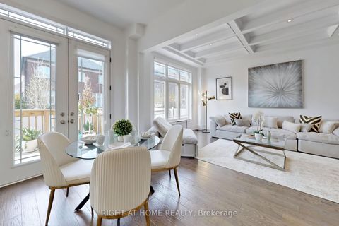 Photo 15 at 18 Condor Way, Kleinburg, Vaughan
