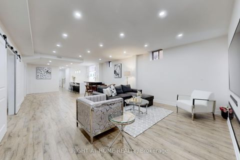 Photo 30 at 18 Condor Way, Kleinburg, Vaughan