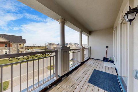 Photo 39 at 18 Condor Way, Kleinburg, Vaughan
