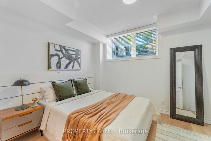 Photo 19 at 2 - 96 Caledonia Park Road, Davenport, Toronto